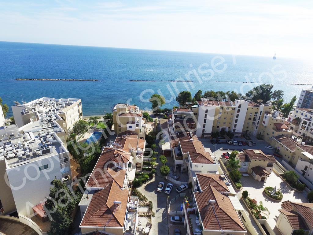 Sunrise Arches Apartments Limassol Ngoại thất bức ảnh