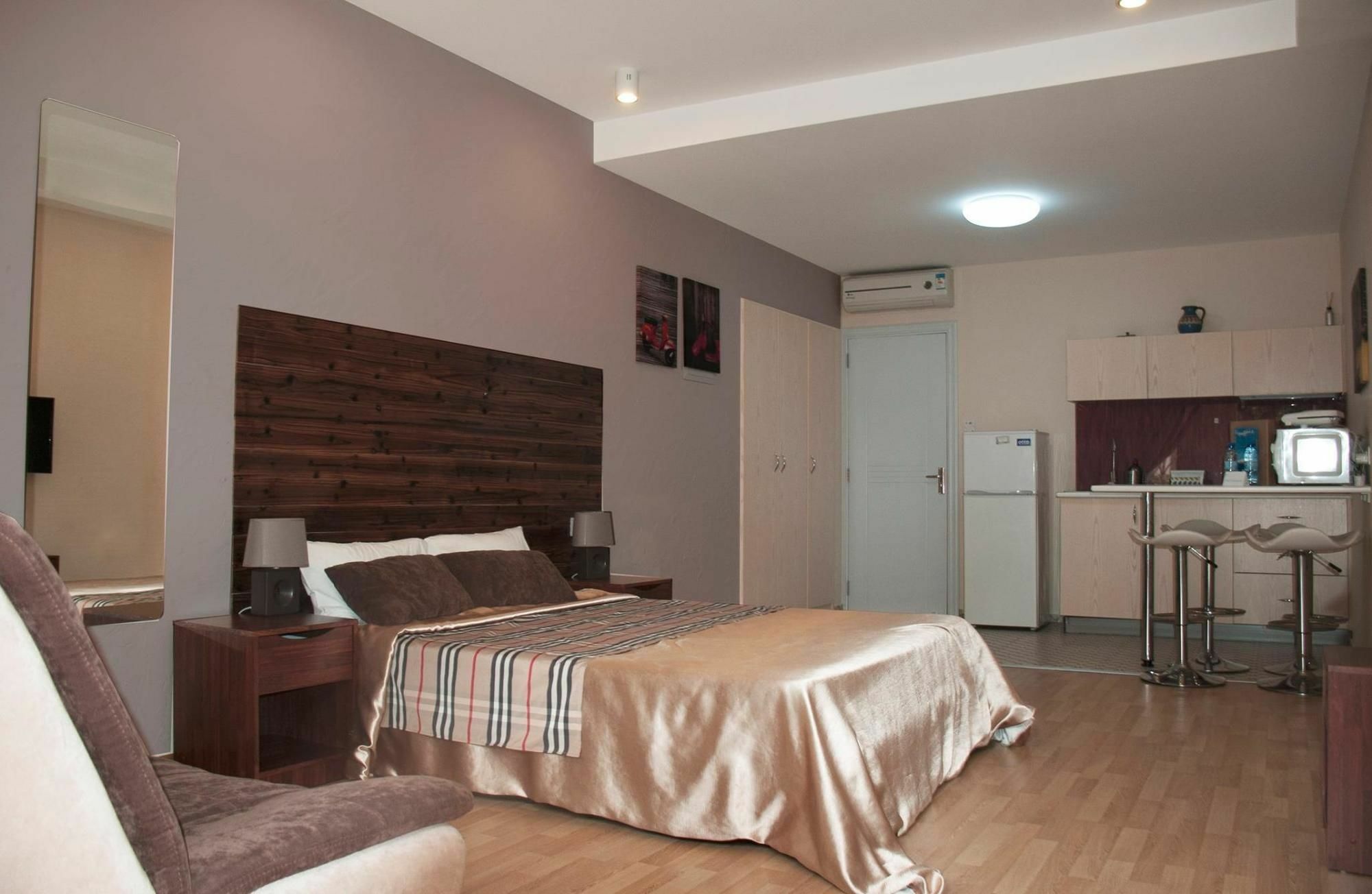 Sunrise Arches Apartments Limassol Ngoại thất bức ảnh